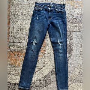 Size 27 “Gwenevere” skinny jeans.